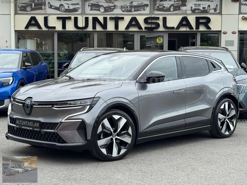 Galeriden Renault Megane E-Tech Techno 2023 Model Trabzon 70.000 km Gri