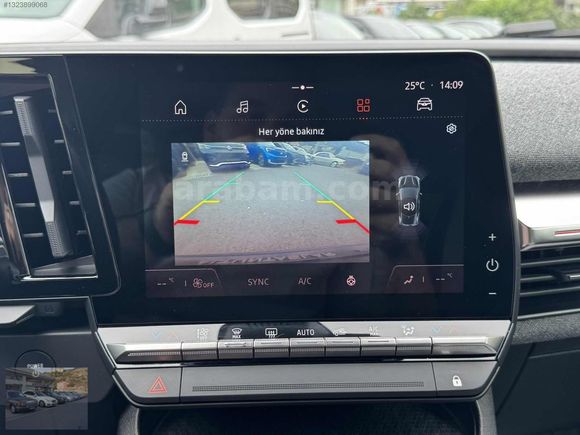 2023 RENAULT MEGANE E-TECH TECHNO EV60 218 HP UZUN MENZİL