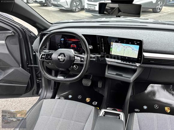 2023 RENAULT MEGANE E-TECH TECHNO EV60 218 HP UZUN MENZİL