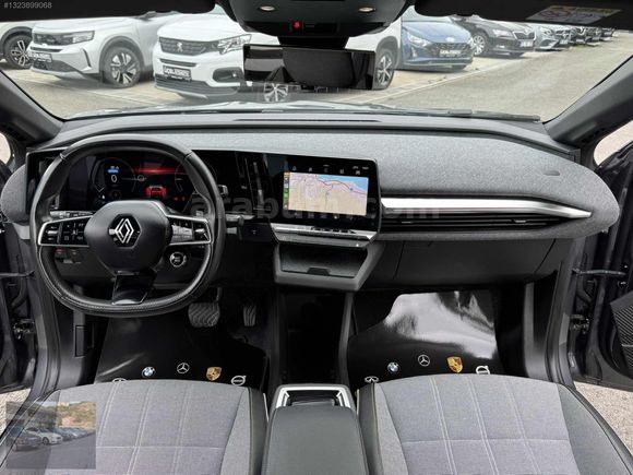 2023 RENAULT MEGANE E-TECH TECHNO EV60 218 HP UZUN MENZİL