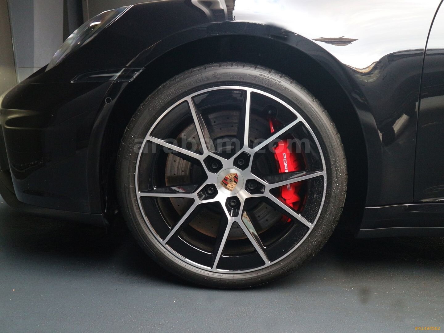Galeriden Porsche 911 Carrera 4 GTS 2025 Model İstanbul 0 km Siyah 7