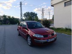 207 BİNDE SUNROOFLU FULL MEGANE 2 HB - ATEŞ KIRMIZI