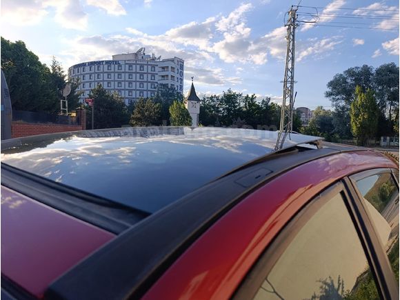207 BİNDE SUNROOFLU FULL MEGANE 2 HB - ATEŞ KIRMIZI