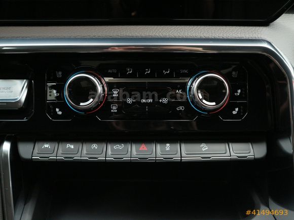 2025 GMC SİERRA DENALİ 3.O L DURAMAX ELEK.YAN BASAMAK