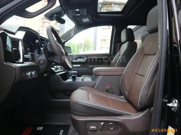 2025 GMC SİERRA DENALİ 3.O L DURAMAX ELEK.YAN BASAMAK
