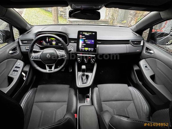 | KEMAH OTOMOTİV | 2024 CLİO 5 1.0 TECHNO ESPRIT ALPINE GSR 2