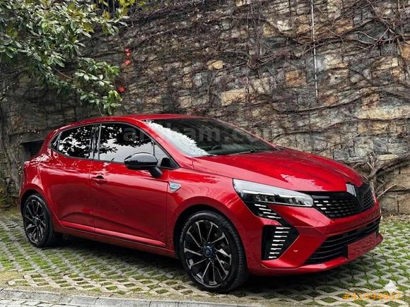 | KEMAH OTOMOTİV | 2024 CLİO 5 1.0 TECHNO ESPRIT ALPINE GSR 2