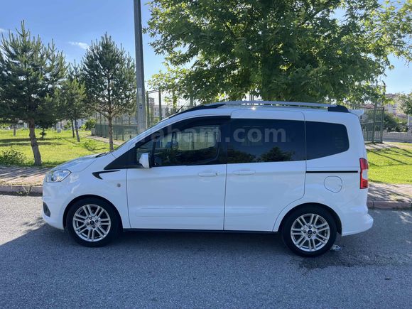 Sahibinden Ford Tourneo Courier 1.5 TDCi Titanium Plus 2020 Model 