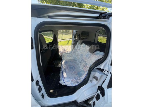 Sahibinden Ford Tourneo Courier 1.5 TDCi Titanium Plus 2020 Model 