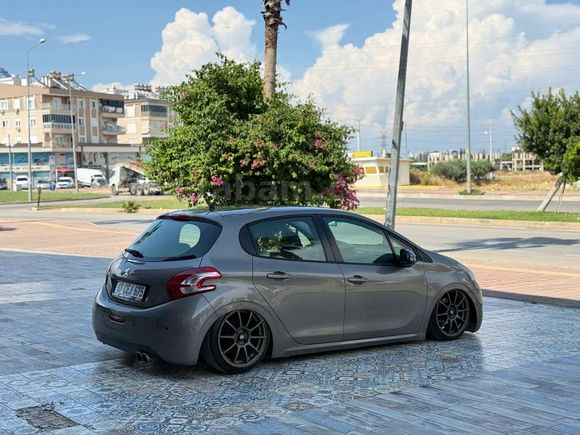 Sahibinden Peugeot 208 1.4 HDi Active 2012 Model 