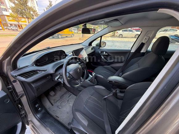 Sahibinden Peugeot 208 1.4 HDi Active 2012 Model 