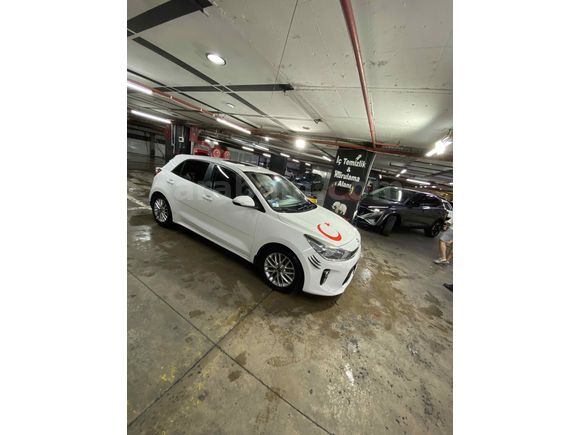 Sahibinden Kia Rio 1.4 CRDi Concept Plus 2017 Model 