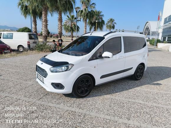 memurdan temiz hatasız Sahibinden Ford Tourneo Courier 1.5 TDCi Trend 2020 Model