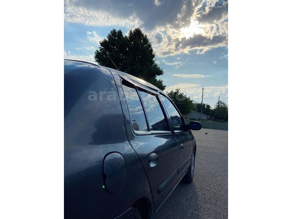 Sahibinden Renault Clio 1.4 Authentique 2005 Model