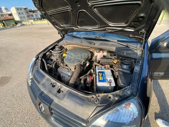Sahibinden Renault Clio 1.4 Authentique 2005 Model