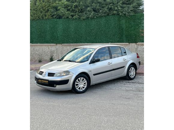 UĞUR MOTORS DAN Renault Megane 1.5 dCi Sportway 2006 Model Konya