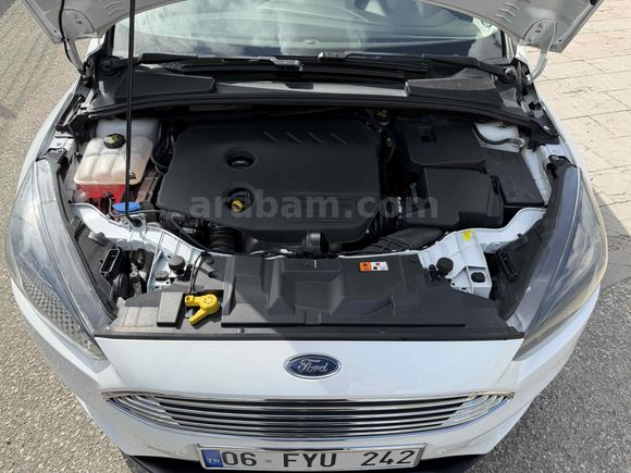 Sahibinden Ford Focus 1.6 TDCi Titanium 2015 Model 