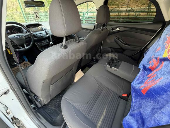 Sahibinden Ford Focus 1.6 TDCi Titanium 2015 Model 
