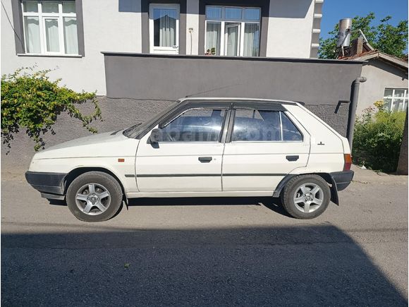 Sahibinden Skoda Favorit 1.3 GLX 1994 Model