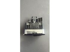A2049058102 ÖN -ARKA CAM DÜĞMESİ W212 W176 W246 W166 X166 C117