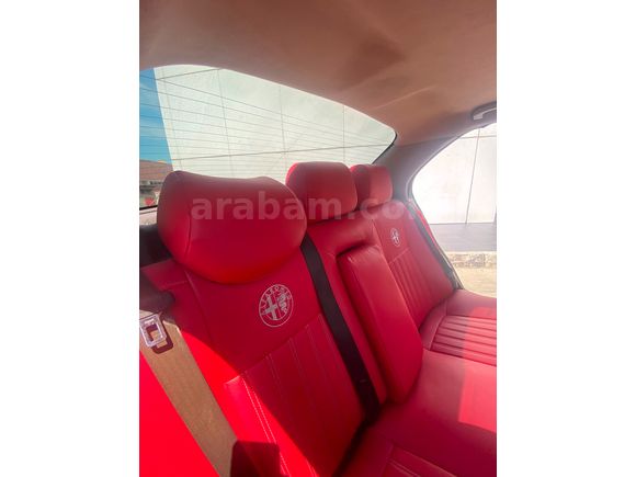 ALFA ROMEO 156 SUNROOF + DERİ DÖŞEME MANTIKLI TAKAS OLUR