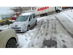Sahibinden Peugeot Partner 1.6 HDI Premium 2011 Model