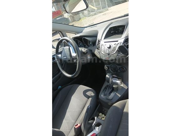Sahibinden Ford Fiesta 1.6 Trend 2013 Model