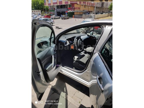 Sahibinden Citroen C3 1.4 HDi Confort 2010 Model  298.500 km Gri (metalik)