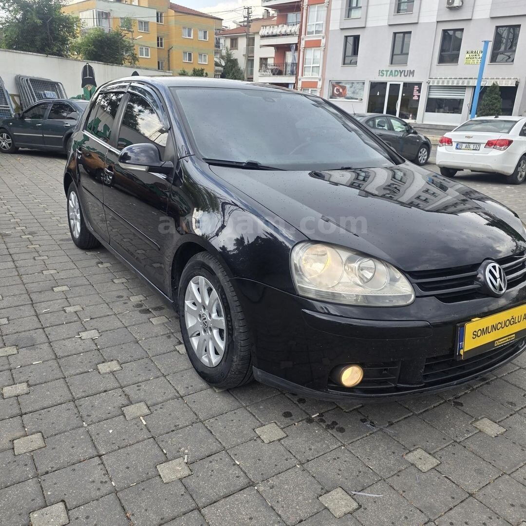 Galeriden Volkswagen Golf 1.4 TSi Comfortline 2009 Model Denizli 297.000 km Siyah 3