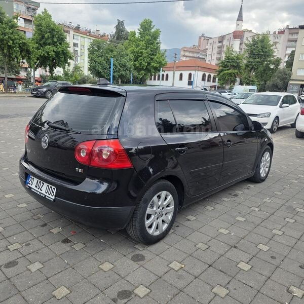 Galeriden Volkswagen Golf 1.4 TSi Comfortline 2009 Model Denizli 297.000 km Siyah