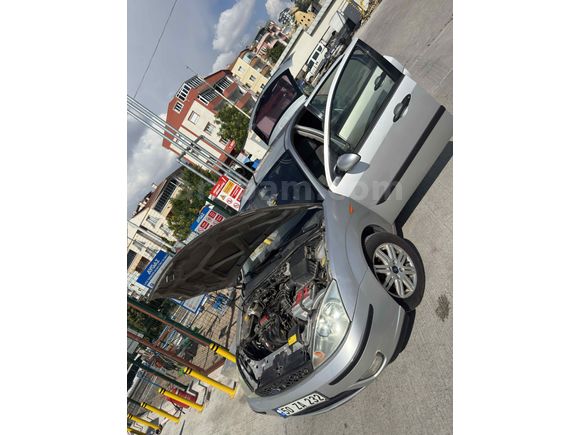 Sahibinden Ford Focus 1.6 Collection 2005 Model 