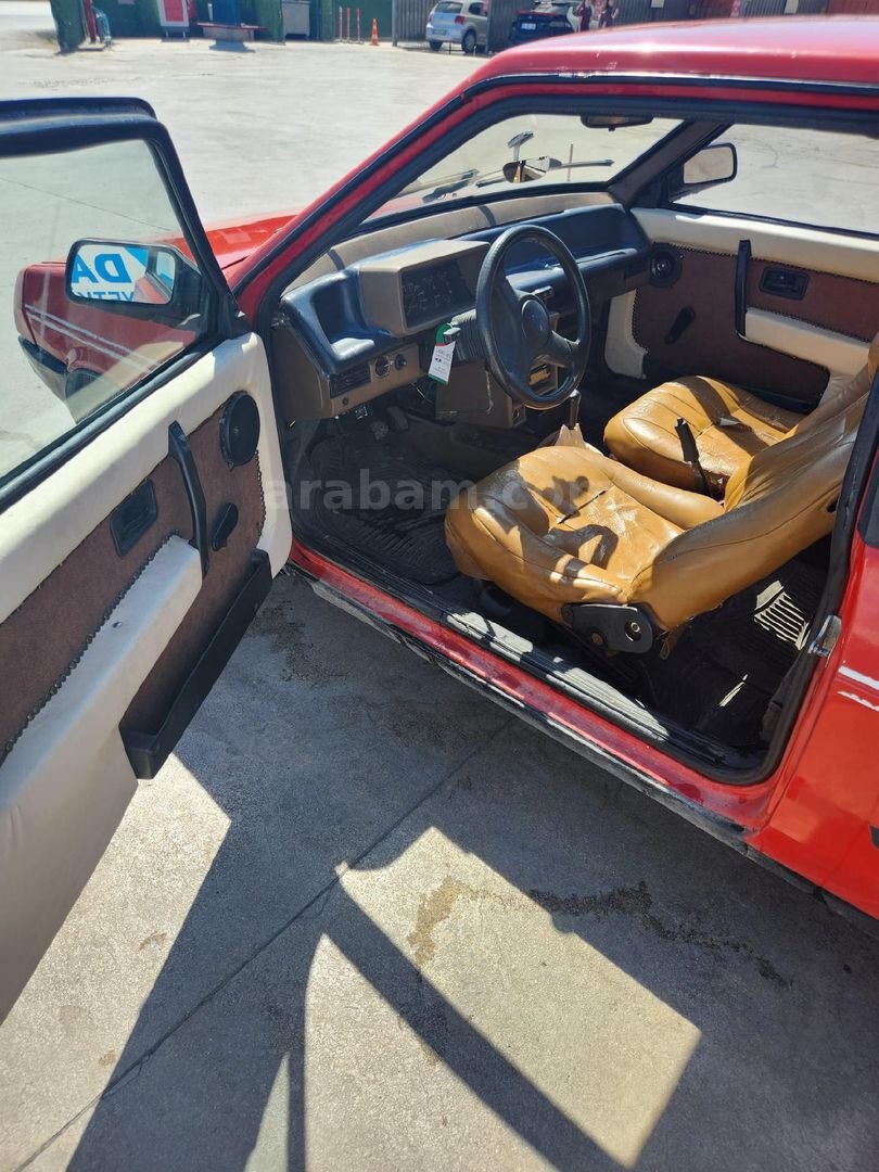 Sahibinden Lada VAZ 2107 1986 Model Balıkesir 17.000 km Kırmızı 4