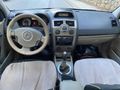 HATASIZ DEĞIŞENSIZ HASAR KAYITSIZ PARÇA BOYALI MEGANE PRİVİLEGE