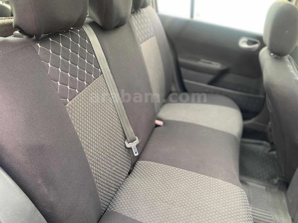 100 BİN PEŞİNATLA MEGAN 1.5 DCI