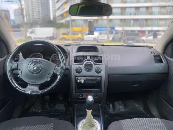 100 BİN PEŞİNATLA MEGAN 1.5 DCI