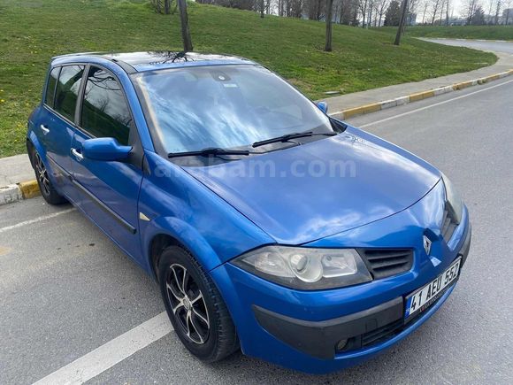 100 BİN PEŞİNATLA MEGAN 1.5 DCI