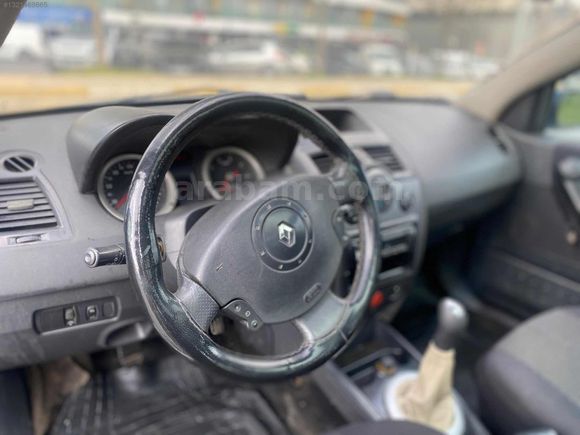 100 BİN PEŞİNATLA MEGAN 1.5 DCI