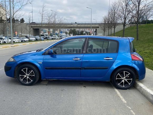 100 BİN PEŞİNATLA MEGAN 1.5 DCI