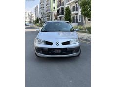 AUTO CMR'DEN 2008 MEGANE 1.5 DCİ OTOMATİK FULL K.KARTINA TAKSİT