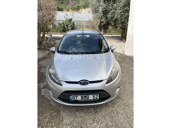 Sahibinden Ford Fiesta 1.4 TDCi Trend 2012 Model 