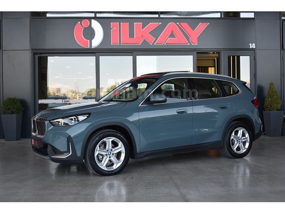İLKAY'DAN %20 FATURALI 2025 BMW İX1 SPORTLİNE 12,000 KM'DE