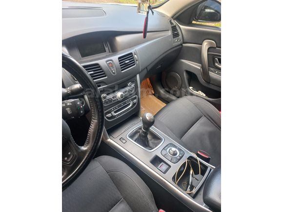Sahibinden Renault Latitude 1.5 dCi Expression 2011 Model