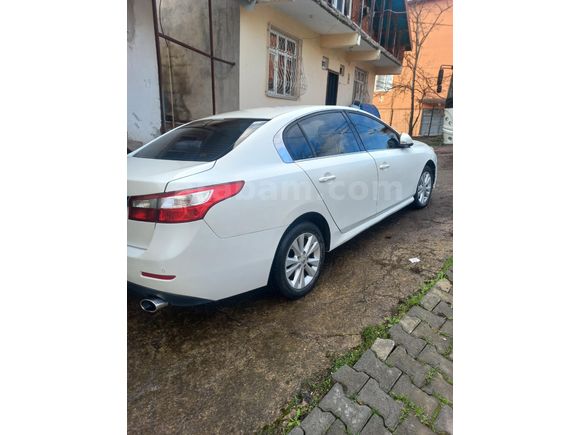 Sahibinden Renault Latitude 1.5 dCi Expression 2011 Model