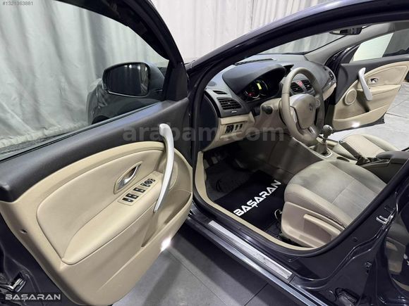 BAŞARAN'DAN RENAULT MEGANE 1.5 DCI PRİVİLEGE 200.000 PEŞİNATLA