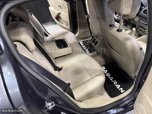BAŞARAN'DAN RENAULT MEGANE 1.5 DCI PRİVİLEGE 200.000 PEŞİNATLA