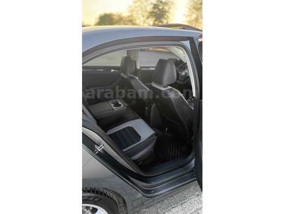 Değişensiz 2017  Sunroof DSG