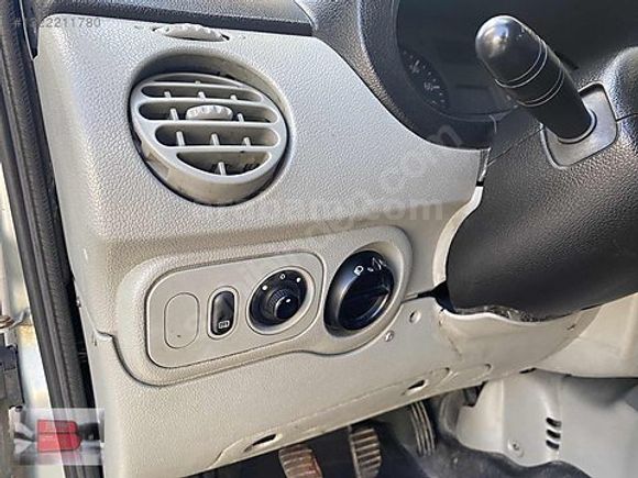 Bayar otomotiv Renault Kangoo Multix 1.5 Dizel masrafsız