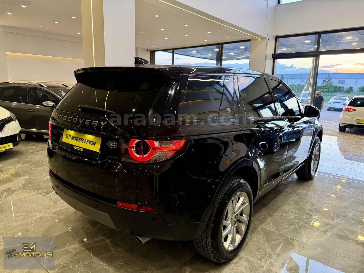 Galeriden Land Rover Discovery Sport 2.0 TD4 SE 2018 Model Afyonkarahisar 150.000 km Siyah 4