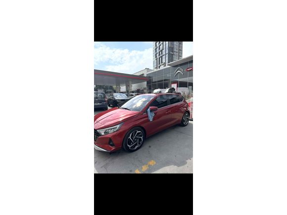 Sahibinden Hyundai i20 1.4 MPI Elite Plus 2020 Model İstanbul 102.000 km Kırmızı