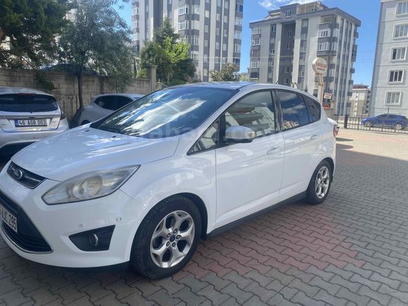 Sahibinden Ford C-Max 1.6 Trend 2014 Model  192.000 km Beyaz